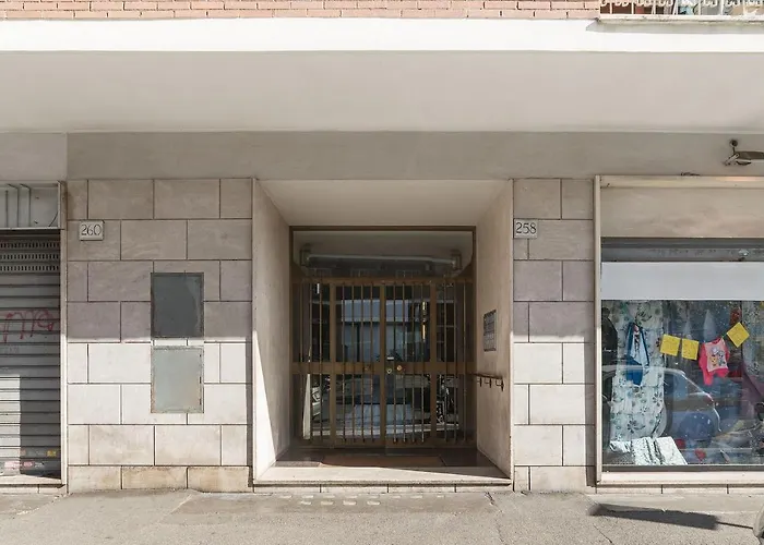 Pigneto & Malatesta Subway Flat Roma